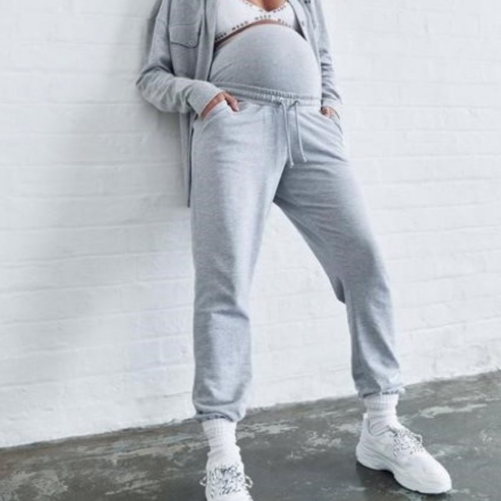 Maternity joggers